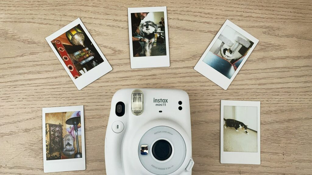 Keunikan Kamera Polaroid Dengan Memori Instan